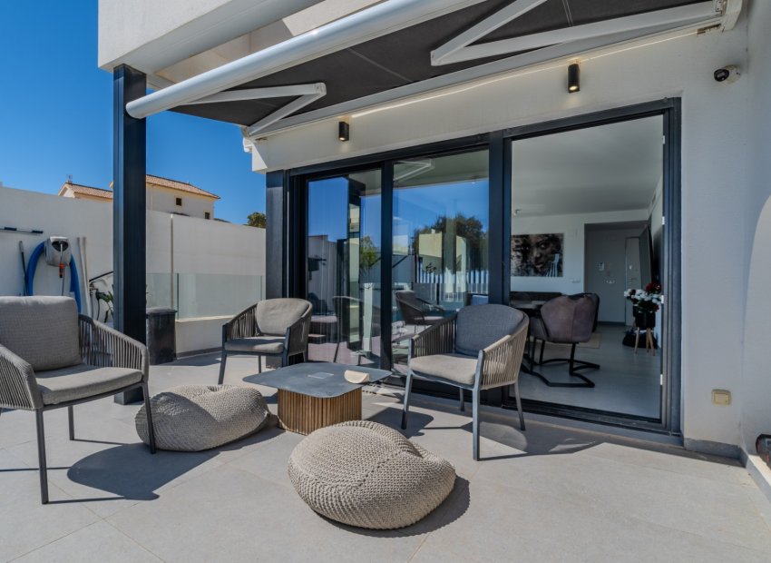 Resale - Villa - Guardamar del Segura - Urbanizaciones