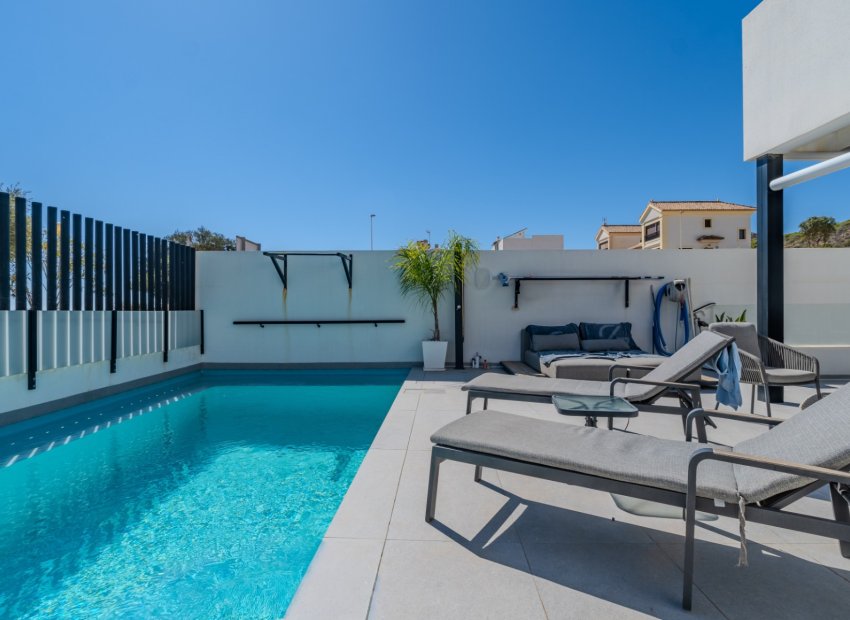 Resale - Villa - Guardamar del Segura - Urbanizaciones