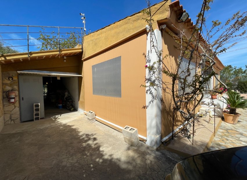 Resale - Villa - Guardamar del Segura - Valencian Community