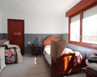 Resale - Villa - Heredades - Heradades