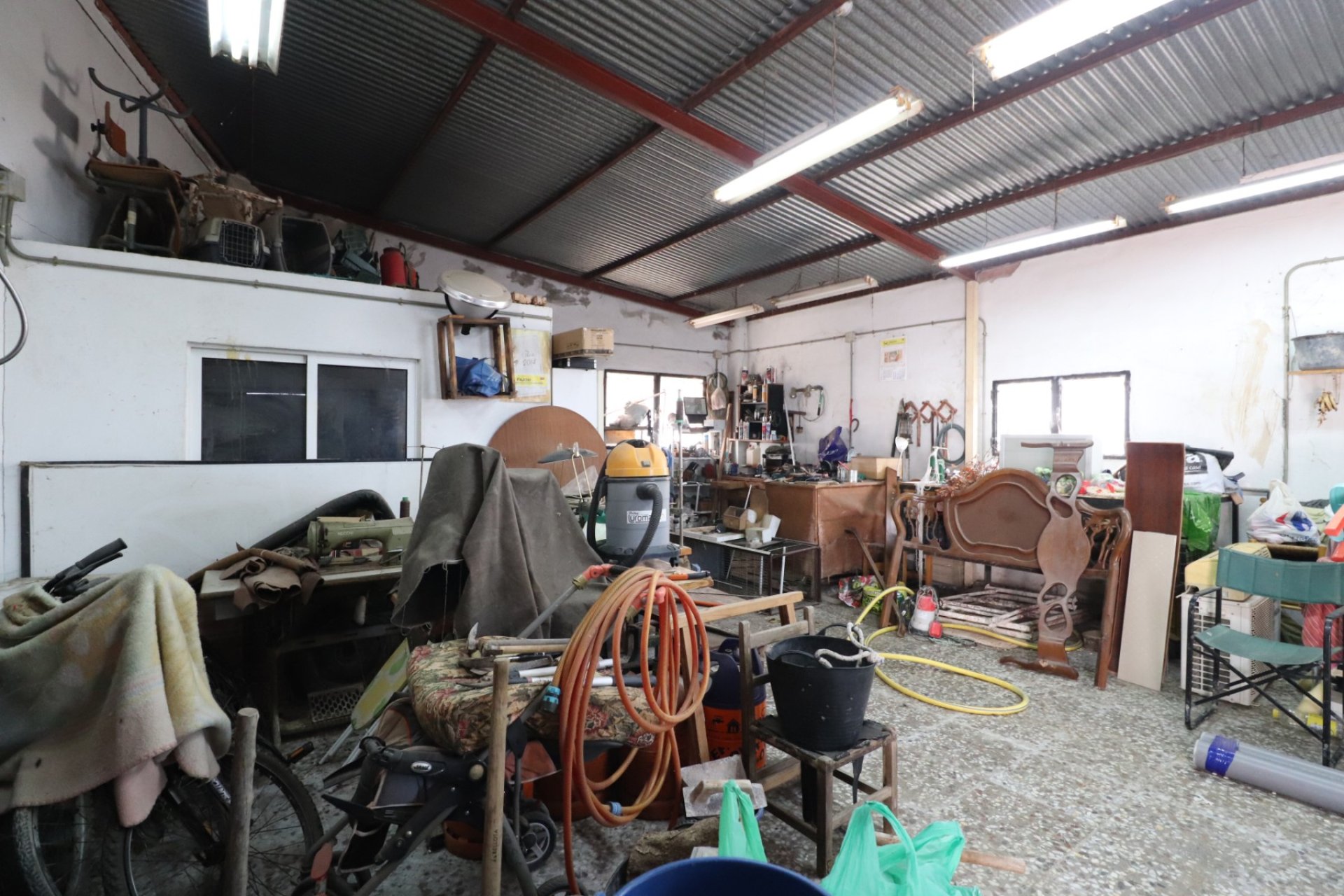 Resale - Villa - Heredades - Heradades