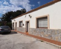 Resale - Villa - Heredades - Heradades