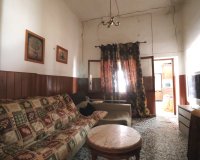 Resale - Villa - Heredades - Heredades - Village