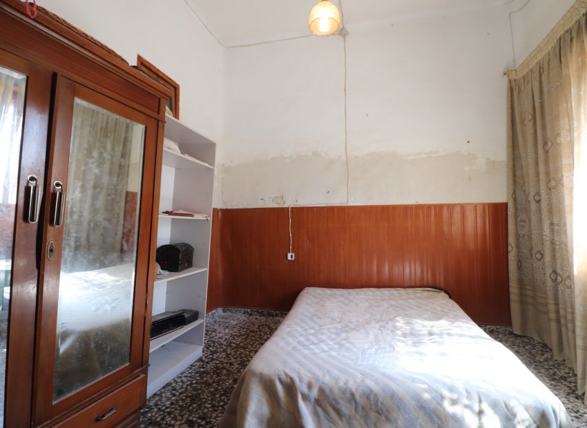 Resale - Villa - Heredades - Heredades - Village