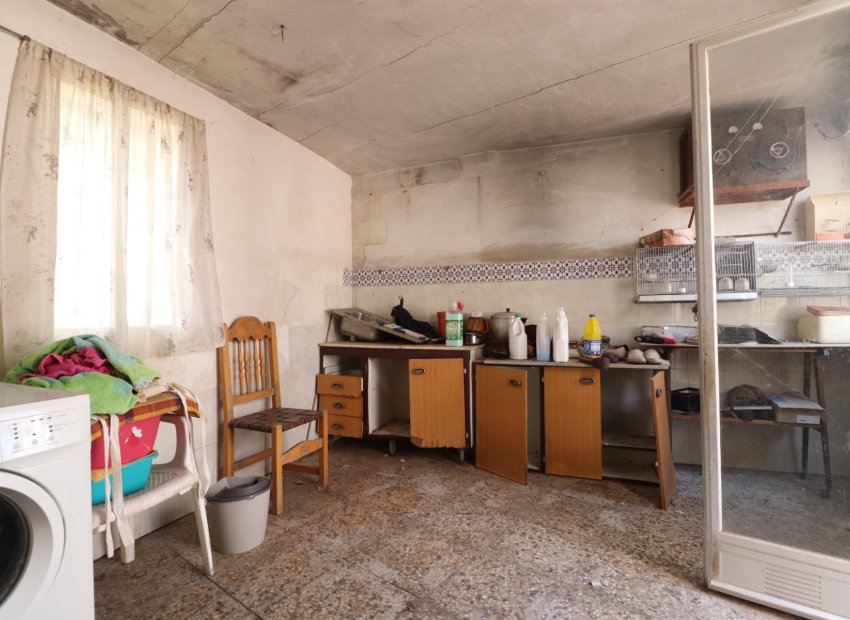 Resale - Villa - Heredades - Heredades - Village