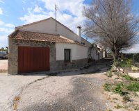 Resale - Villa - Heredades - Heredades - Village