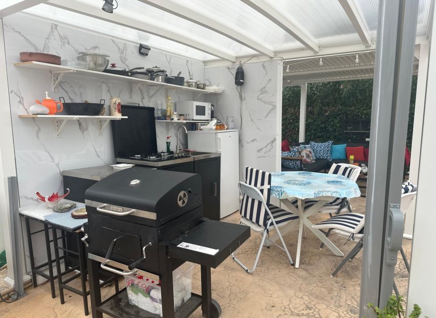 Resale - Villa - Hondón de las Nieves - Urbaniz La Montañosa