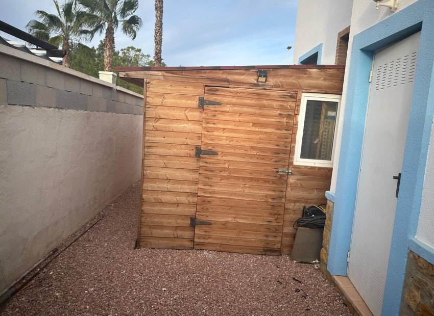 Resale - Villa - Hondón de las Nieves - Urbaniz La Montañosa