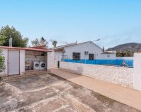Resale - Villa - Hondón de las Nieves