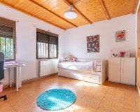 Resale - Villa - Hondón de las Nieves