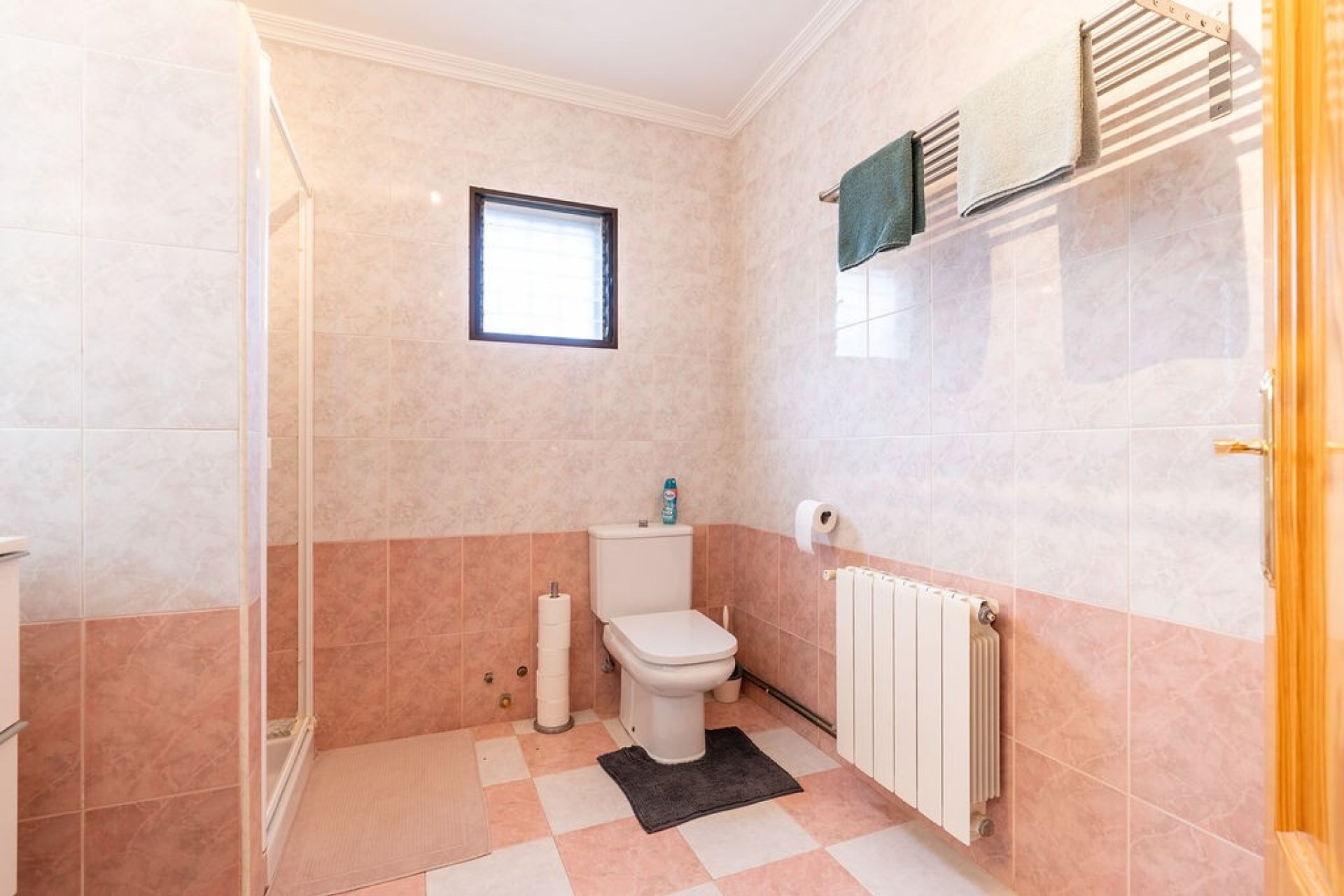 Resale - Villa - Hondón de las Nieves