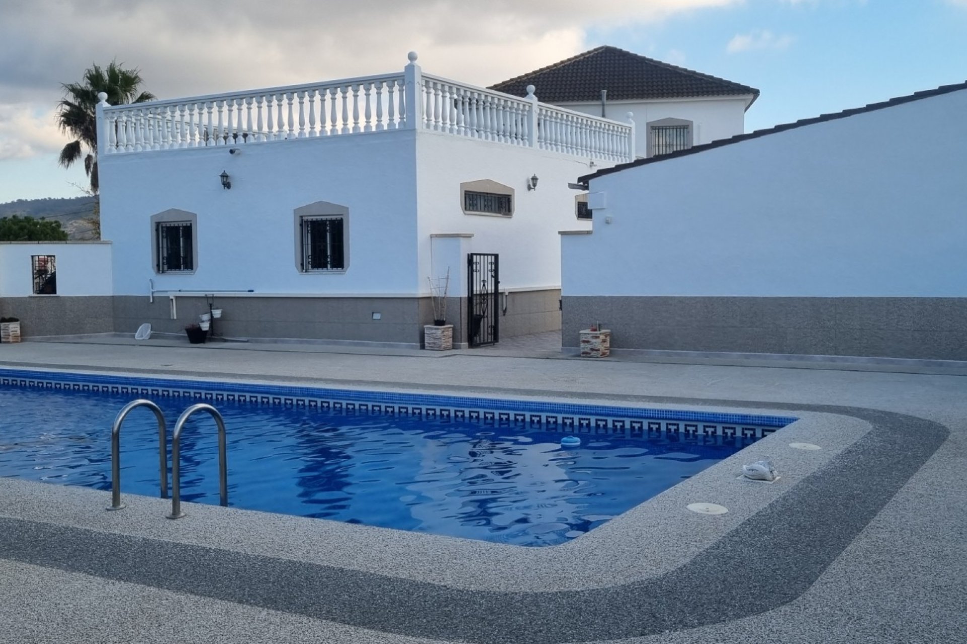 Resale - Villa - Hondón de los Fráiles