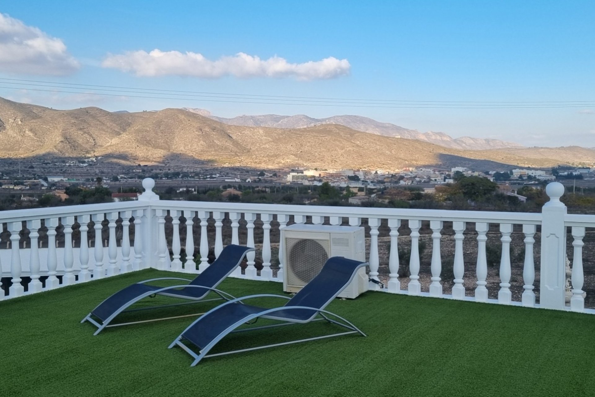 Resale - Villa - Hondón de los Fráiles