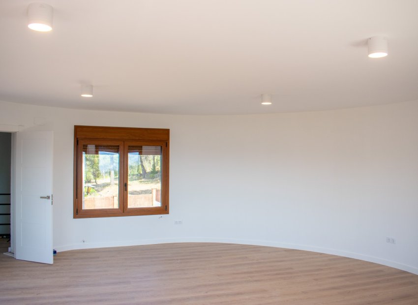 Resale - Villa - Ibi