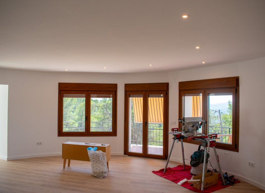 Resale - Villa - Ibi