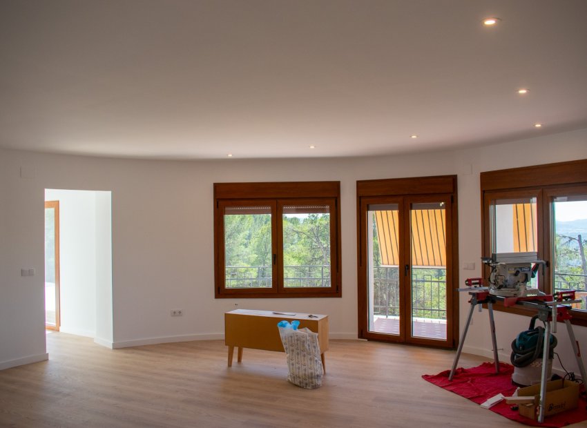 Resale - Villa - Ibi