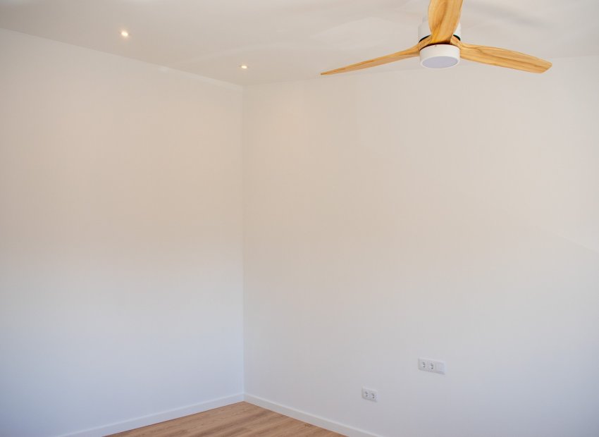 Resale - Villa - Ibi