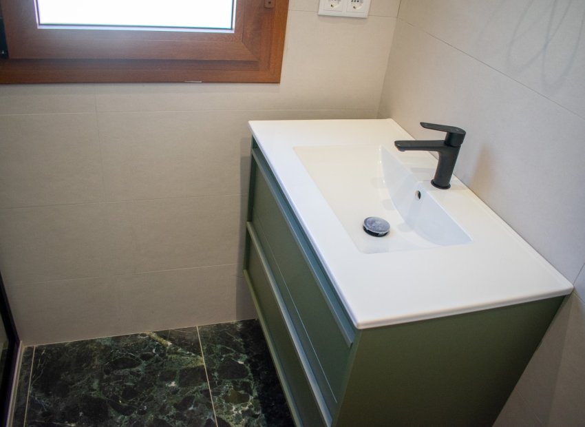 Resale - Villa - Ibi