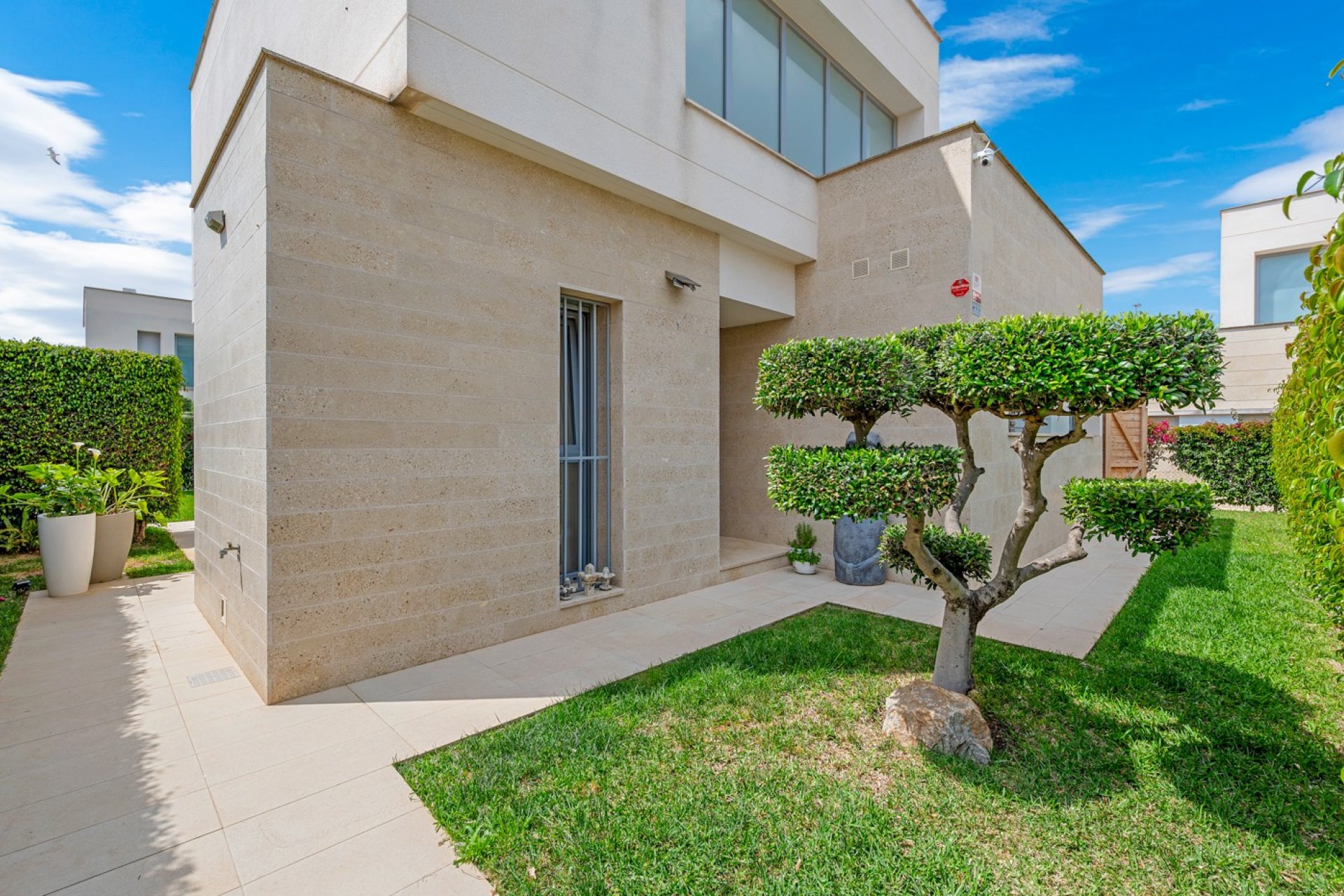 Resale - Villa - Jacarilla - Vistabella