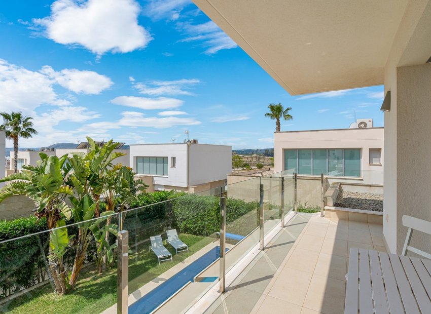 Resale - Villa - Jacarilla - Vistabella