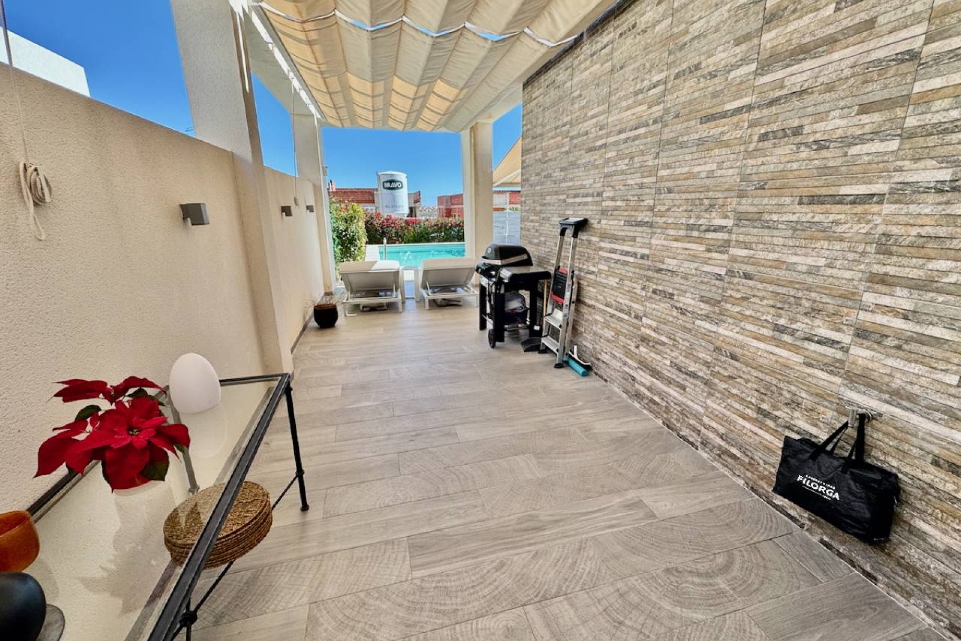 Resale - Villa - La Finca Golf - Algorfa