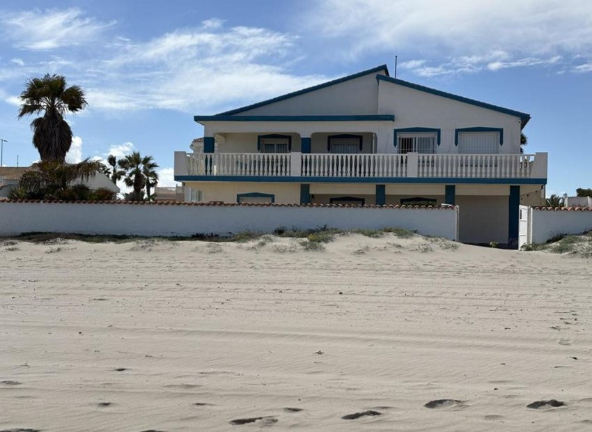 Resale - Villa - La Manga del Mar Menor - Mar Menor