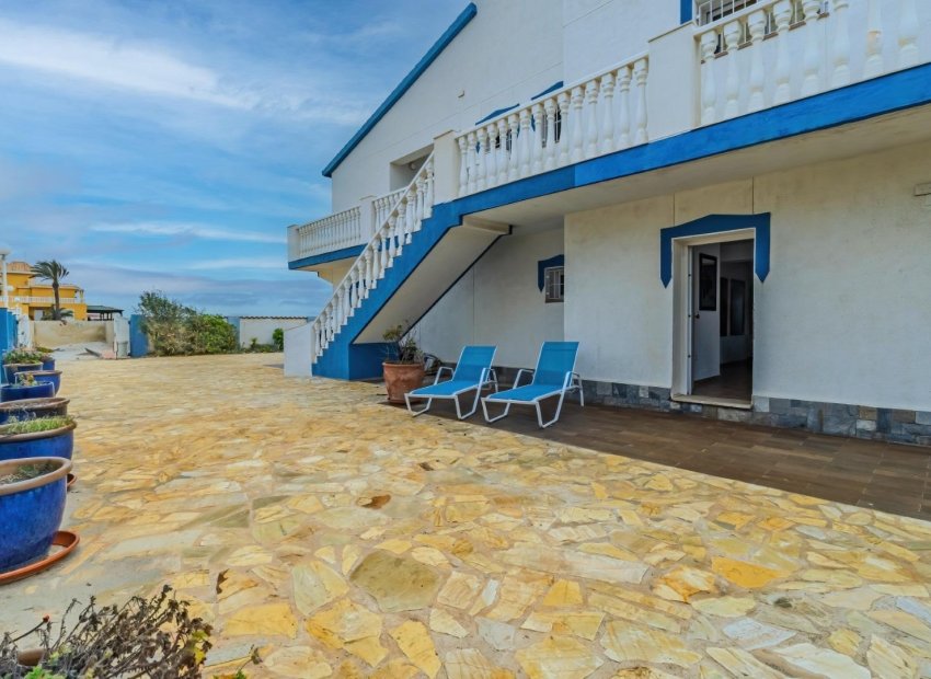 Resale - Villa - La Manga del Mar Menor - Playa del Estacio