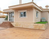 Resale - Villa - La Manga del Mar Menor
