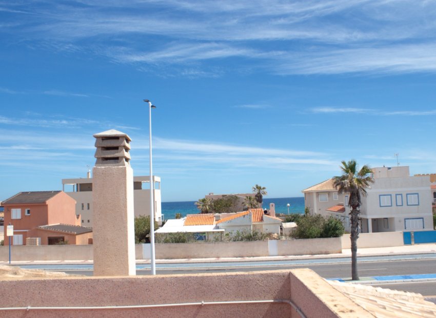 Resale - Villa - La Manga del Mar Menor