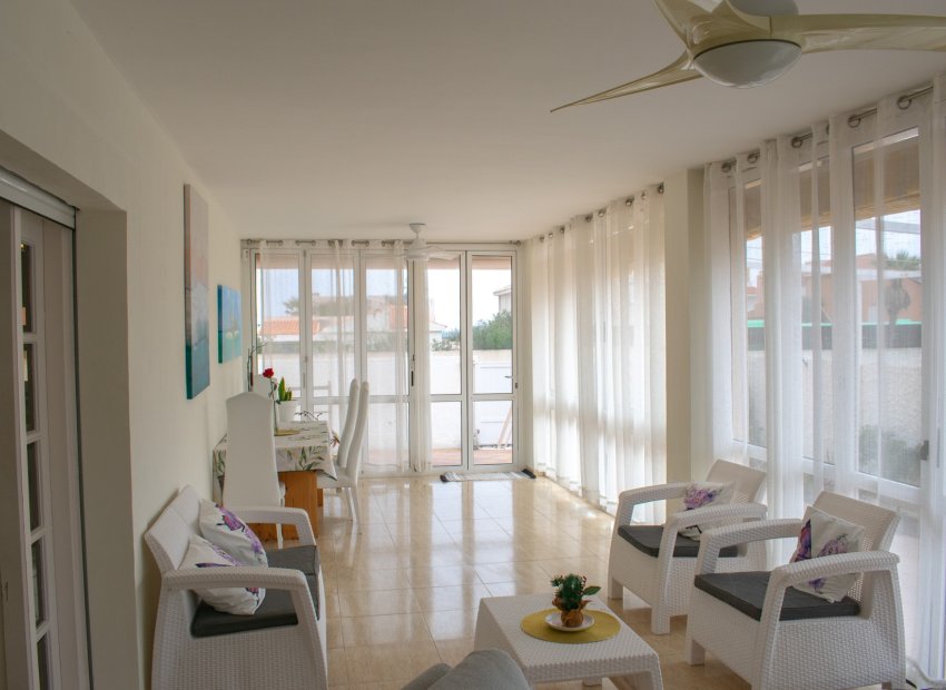 Resale - Villa - La Manga del Mar Menor
