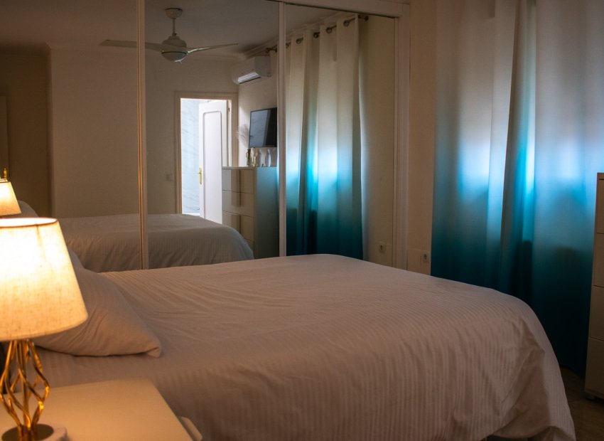 Resale - Villa - La Manga del Mar Menor