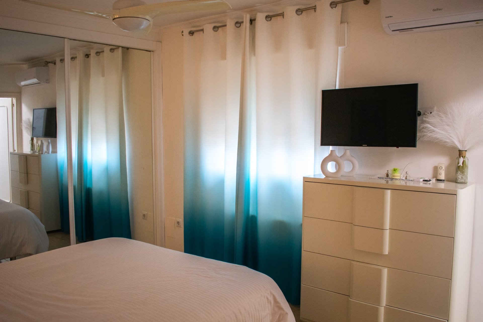 Resale - Villa - La Manga del Mar Menor