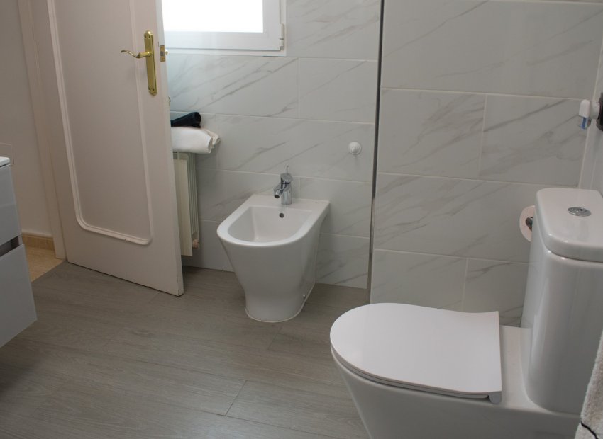 Resale - Villa - La Manga del Mar Menor