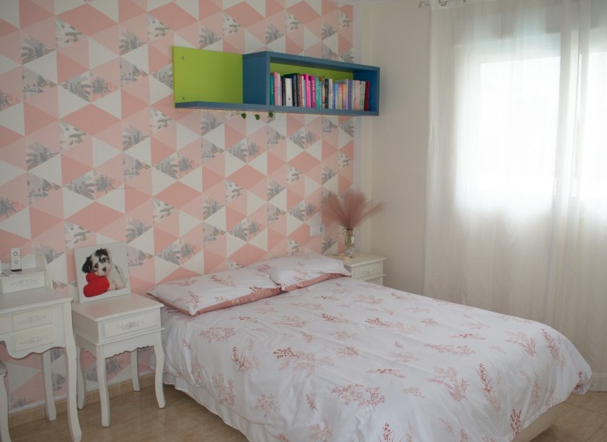 Resale - Villa - La Manga del Mar Menor