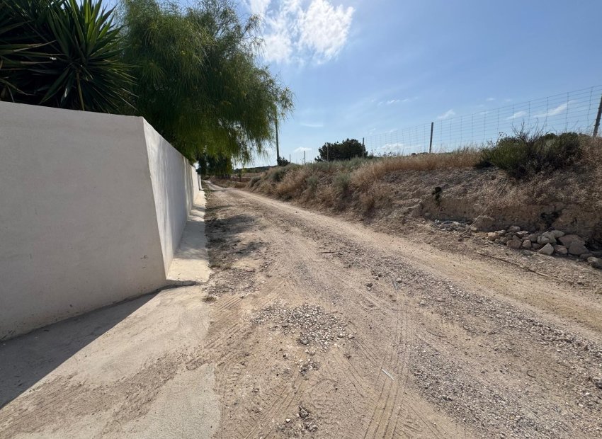 Resale - Villa - La Marina del Pinet - La Marina