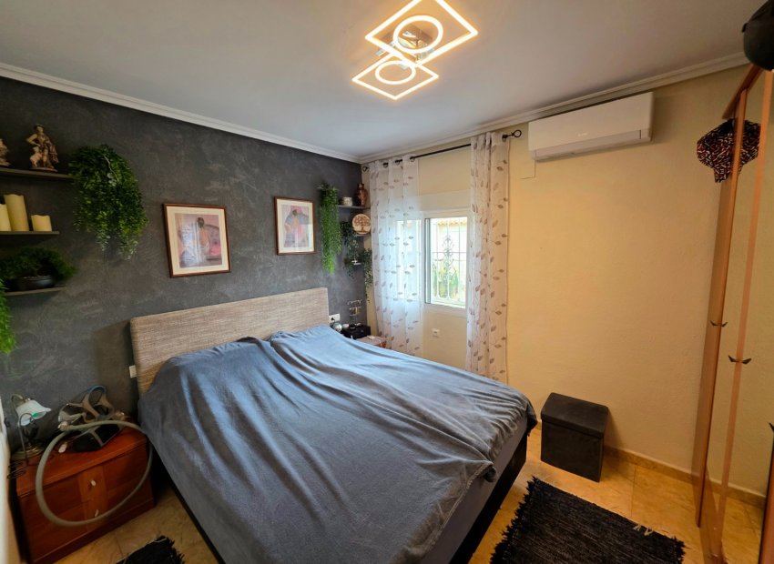 Resale - Villa - La Marina - La Marina Urb
