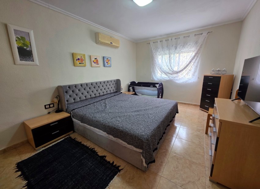 Resale - Villa - La Marina - La Marina Urb