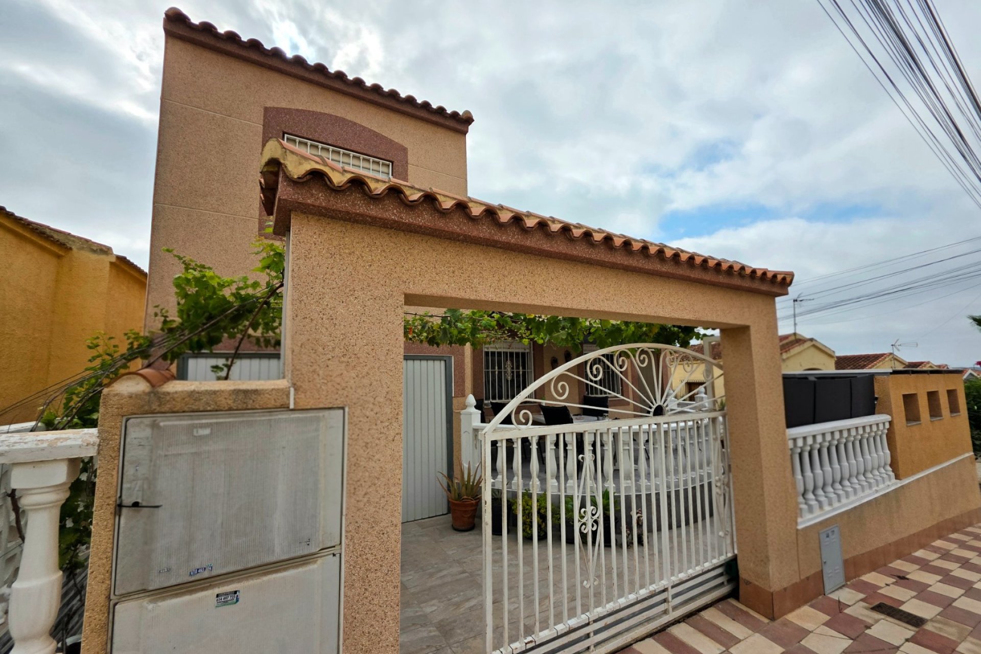 Resale - Villa - La Marina - La Marina Urb
