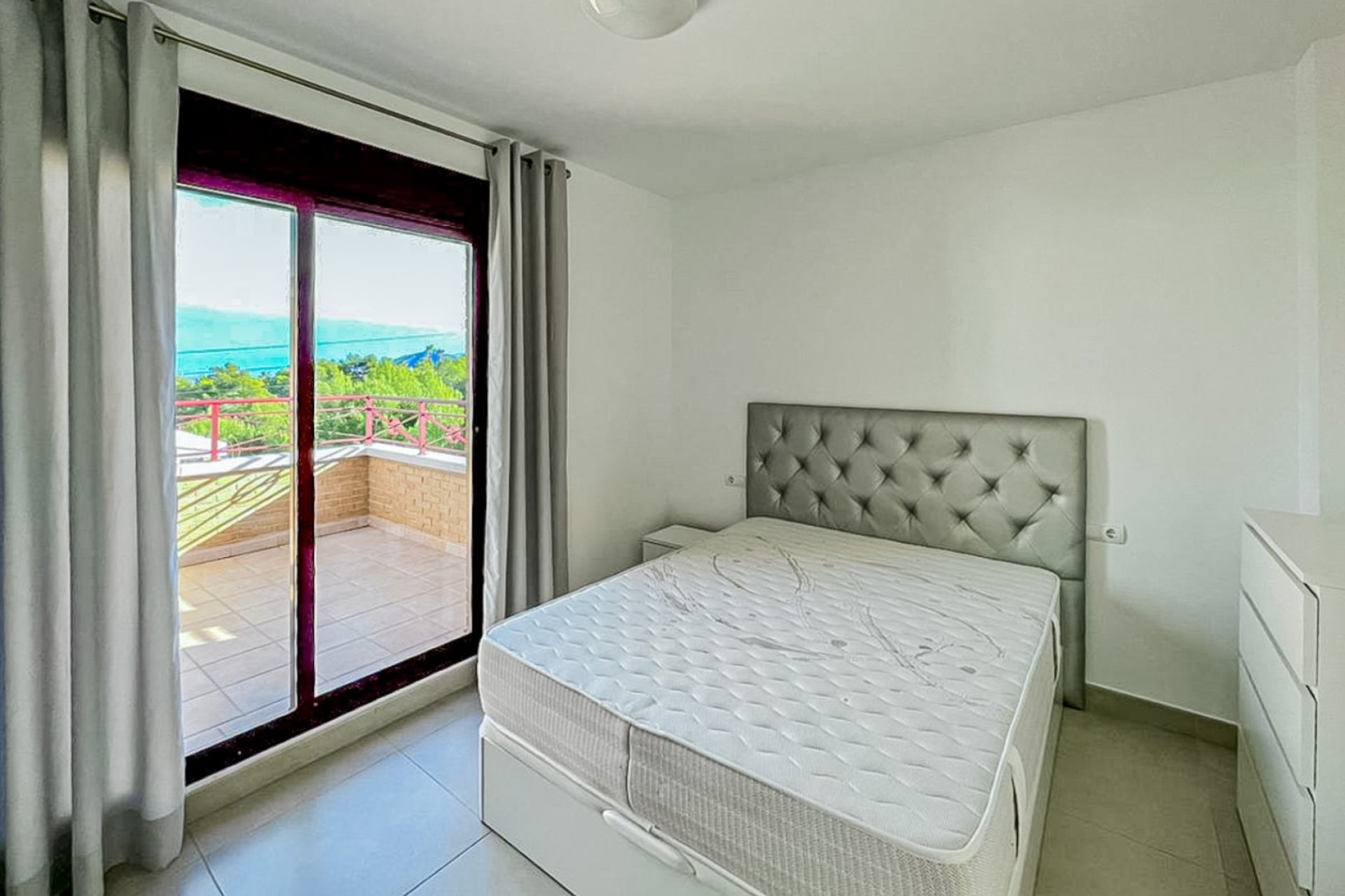 Resale - Villa - La Nucía - Monte Bello