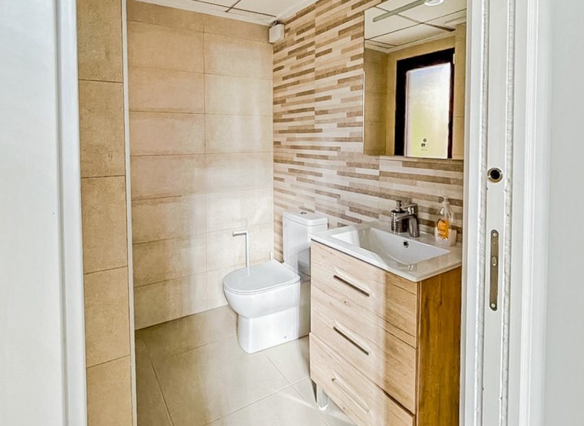 Resale - Villa - La Nucía - Monte Bello