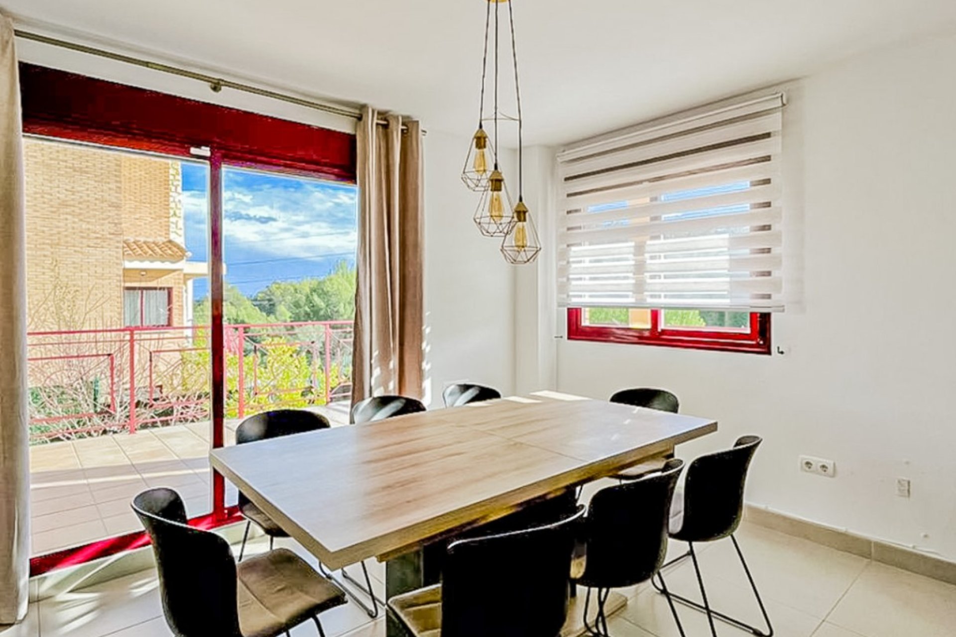 Resale - Villa - La Nucía - Montebello