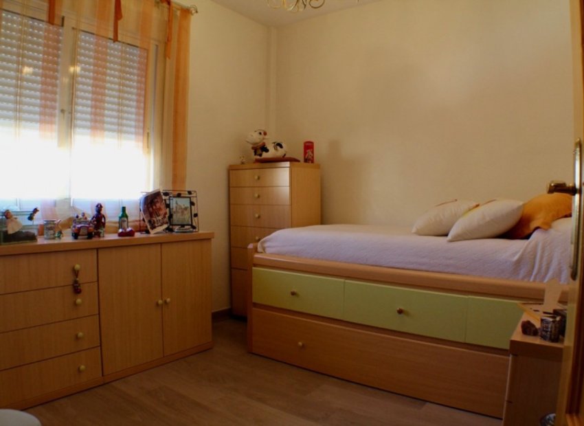 Resale - Villa - La Nucía - Urbanisations