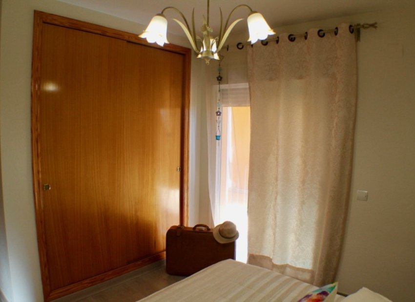 Resale - Villa - La Nucía - Urbanisations