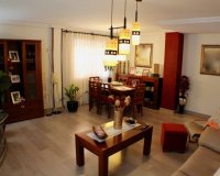 Resale - Villa - La Nucía - Urbanizaciones