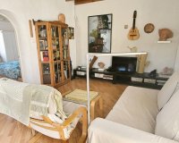 Resale - Villa - La Romana