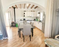 Resale - Villa - La Romana