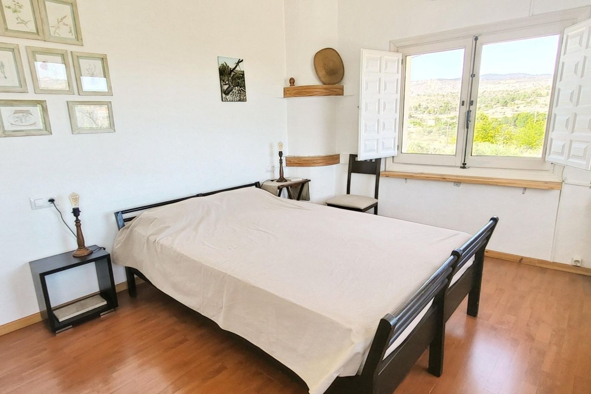 Resale - Villa - La Romana