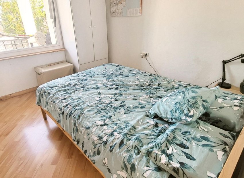 Resale - Villa - La Romana