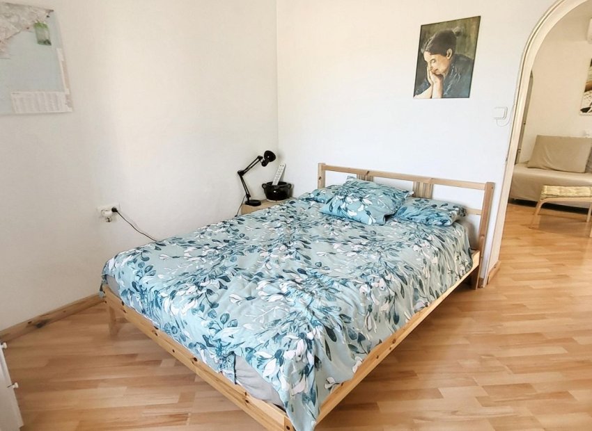 Resale - Villa - La Romana