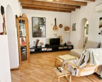 Resale - Villa - La Romana